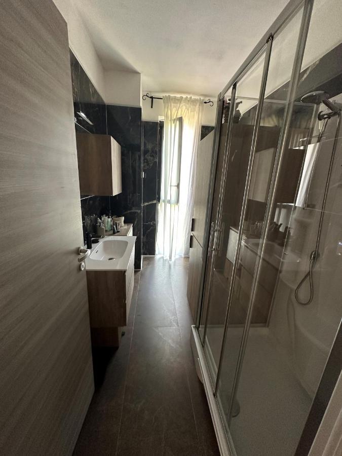 Apartamento Bilocale Olimpia Garden Milano Milán